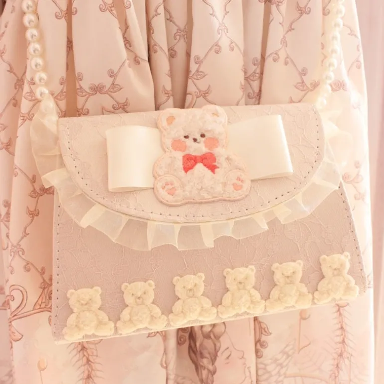Baby Lamb Clutch