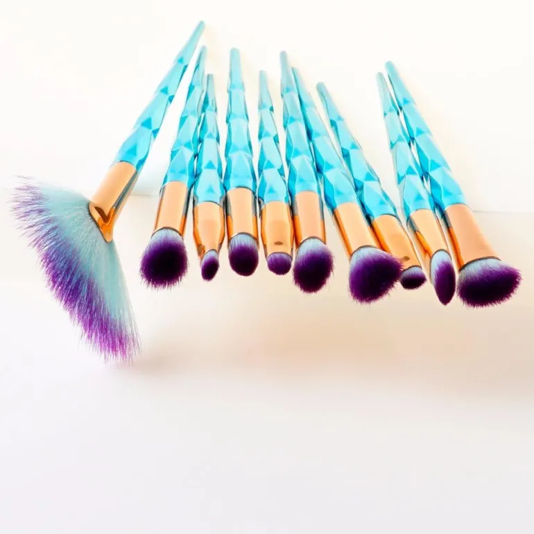 Blue Diamond Makeup Brush Set