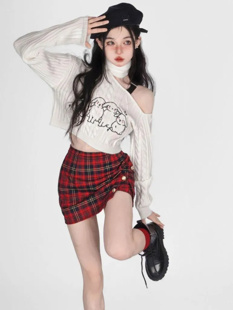 Buncha Bunnies Slouchy Turtleneck