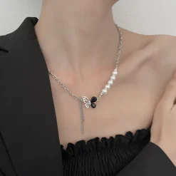 Butterfly & Pearl Necklace