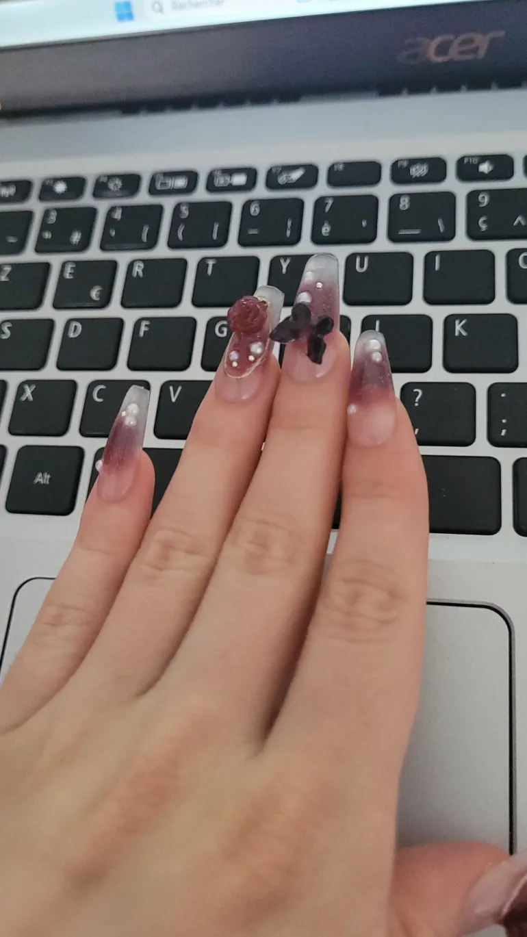 Butterfly Press-On Nails