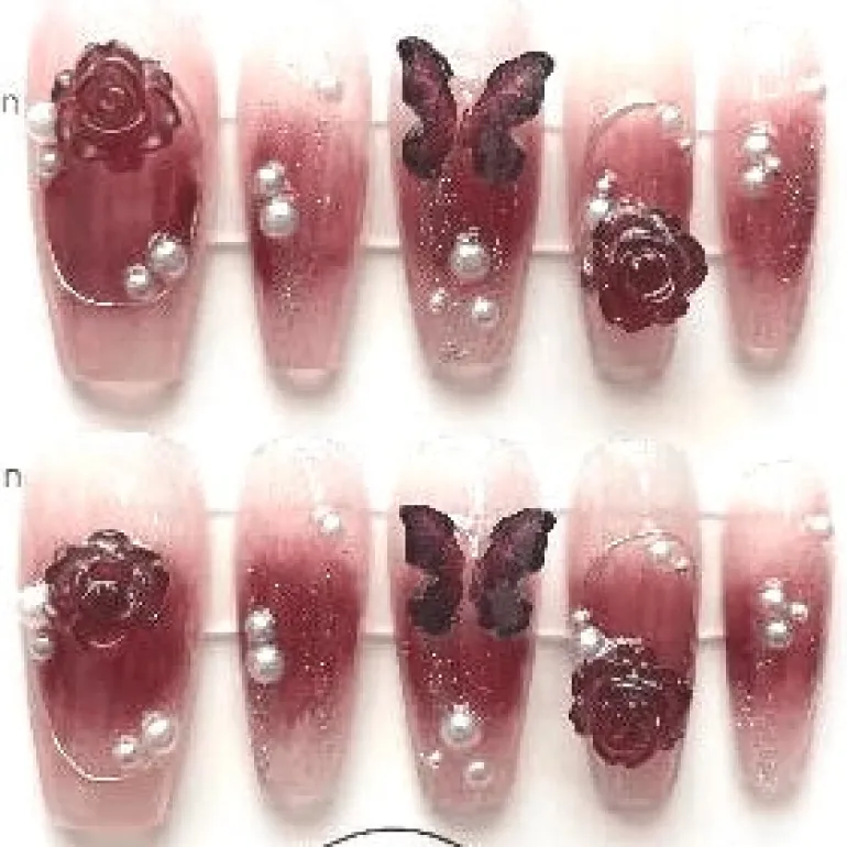 Butterfly Press-On Nails
