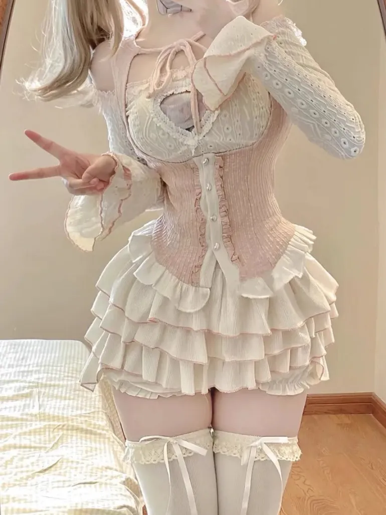 Cinched & Pretty Babydoll Outfit