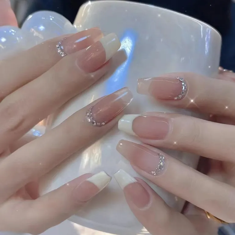 Clear Glittery Press On Nails