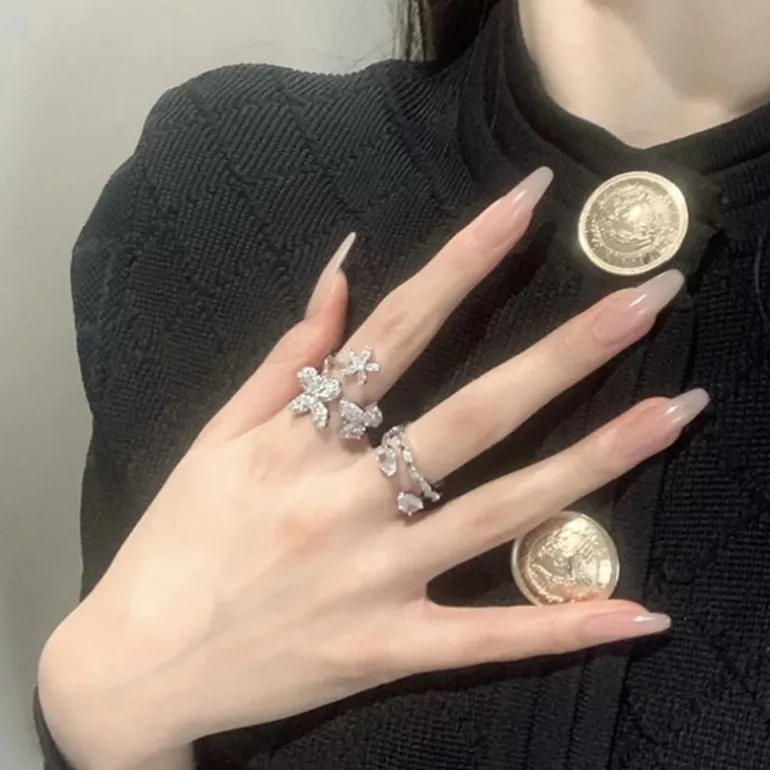 Clear Neutral Tone Press On Nails