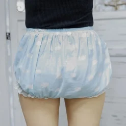 Cloudy Bloomers