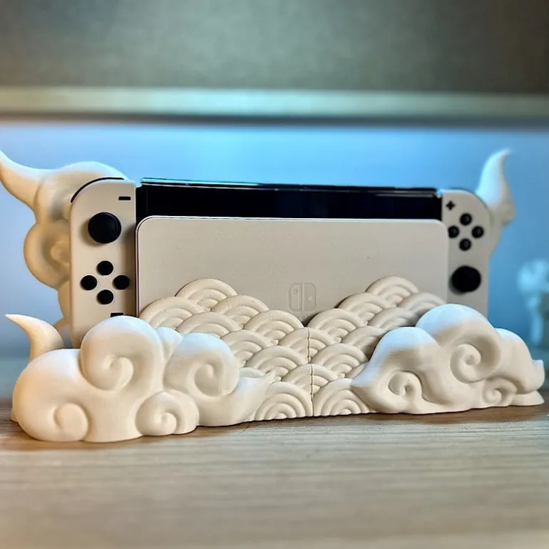 Cloudy Switch Stand & Holder
