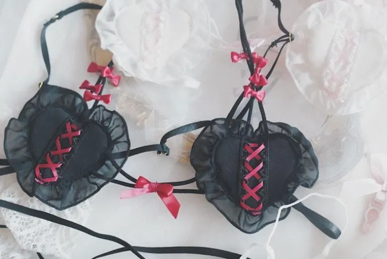 Corset Heart Lingerie Set