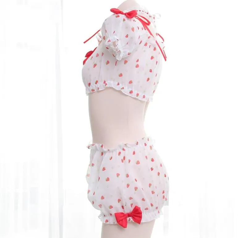 Country Strawberry Outfit
