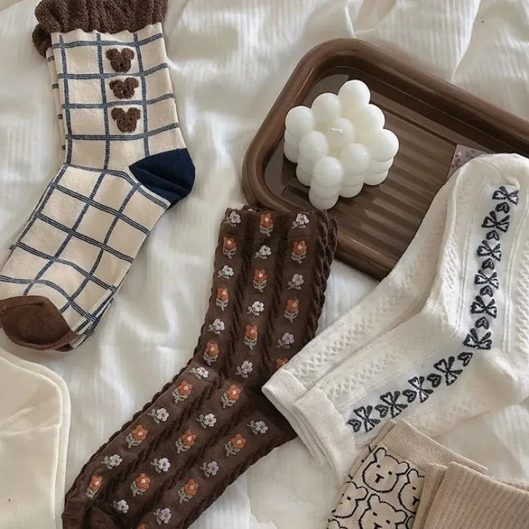 Cozy Cottage Socks
