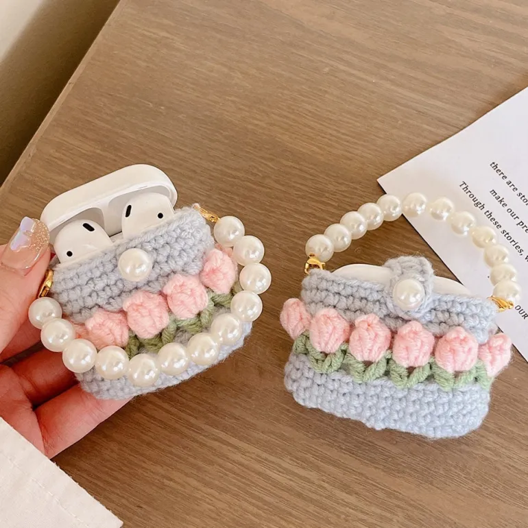 Crochet Tulip Airpods Case