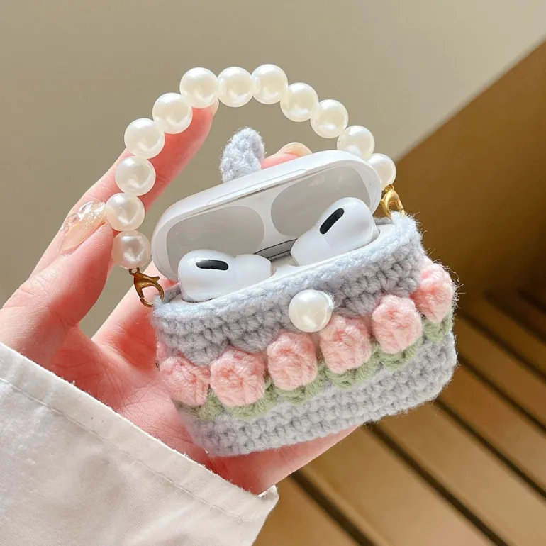 Crochet Tulip Airpods Case