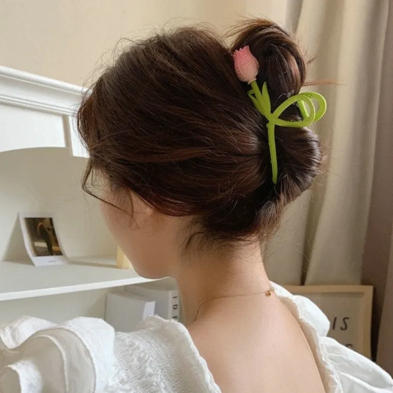 Dainty Floral Hair Claw Clip
