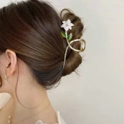 Dainty Floral Hair Claw Clip