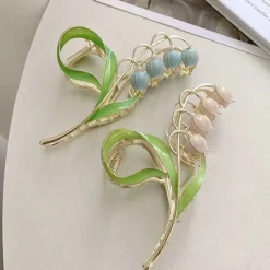 Dainty Floral Hair Claw Clip