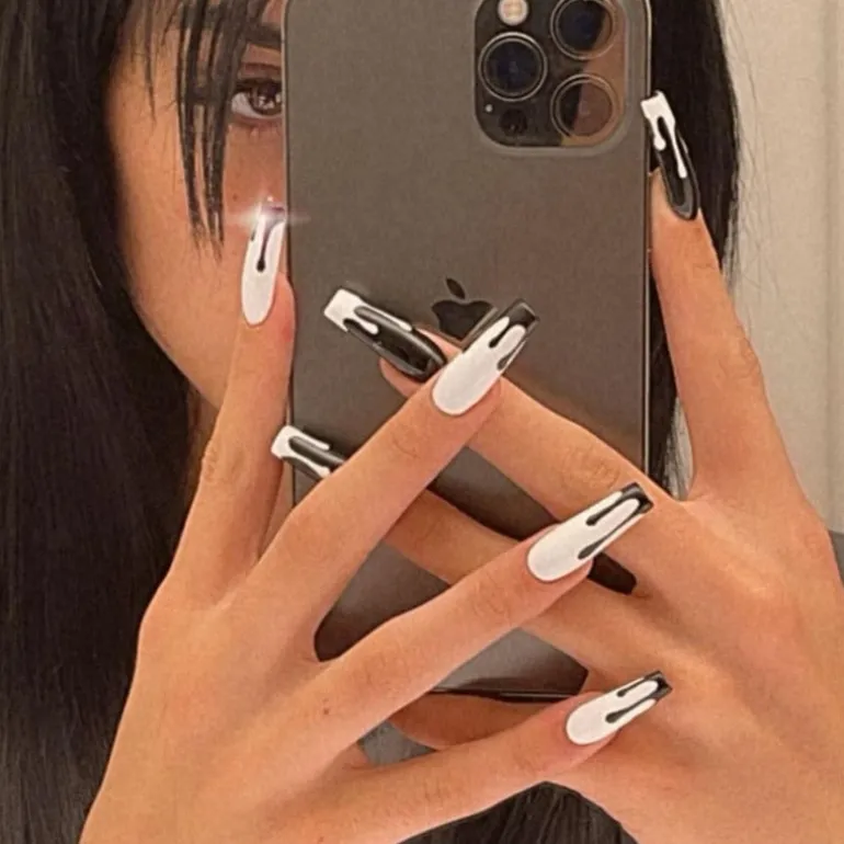 Dark Gothic Press On Nails