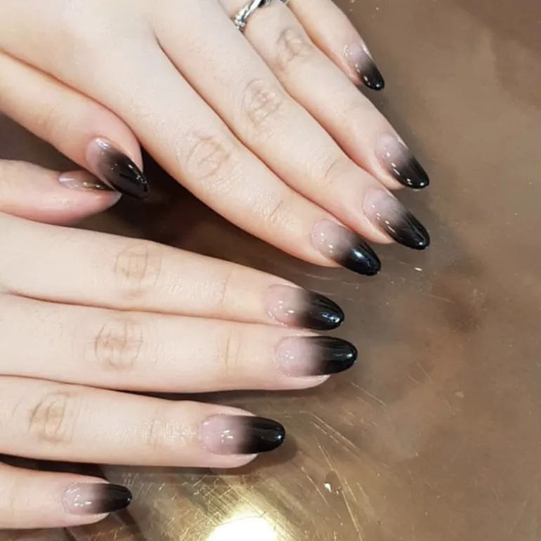 Dark Gothic Press On Nails