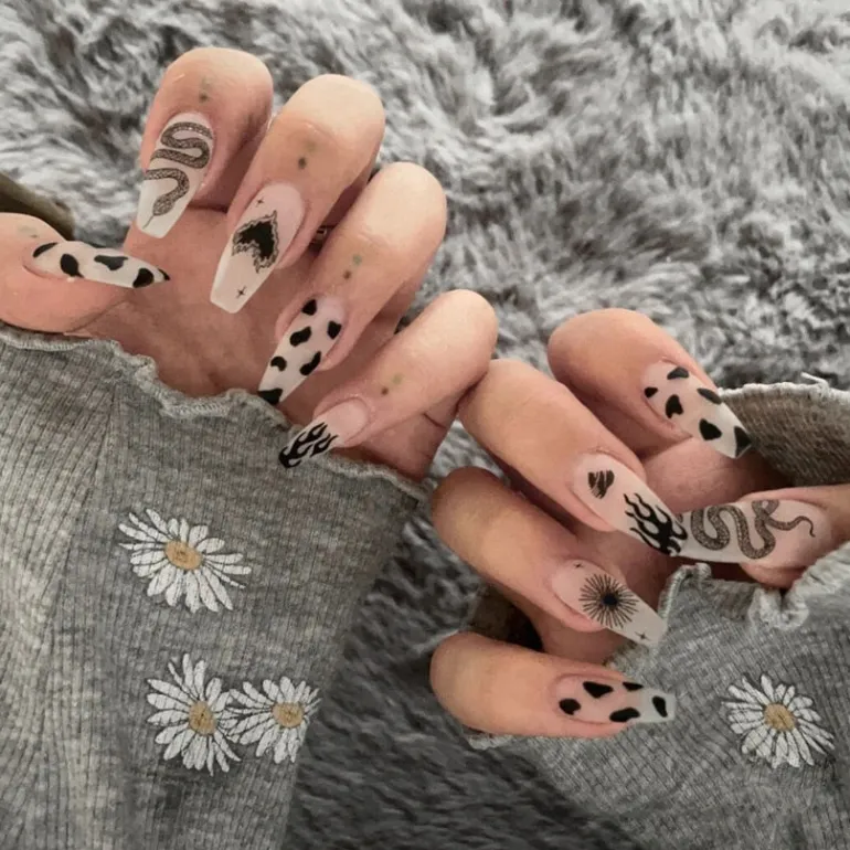 Dark Gothic Press On Nails