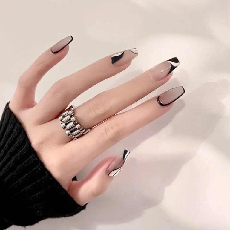 Dark Gothic Press On Nails
