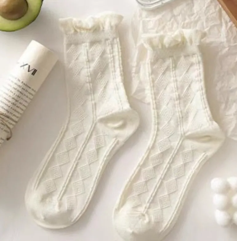 Dollette Floral Lace Socks
