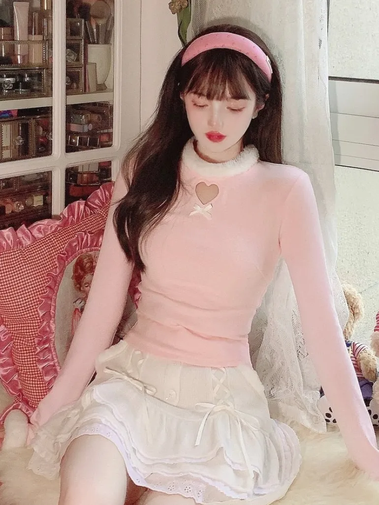 Dollette Skirt & Turtleneck Outfit