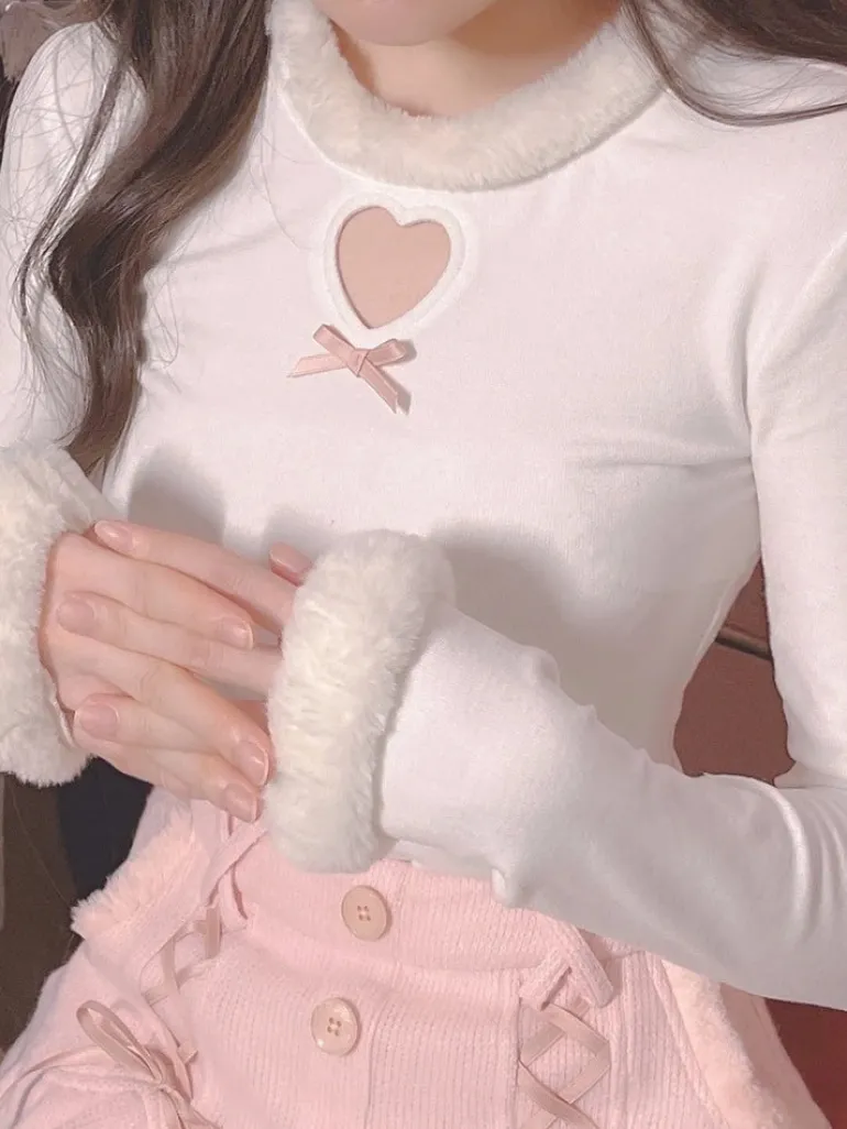 Dollette Skirt & Turtleneck Outfit