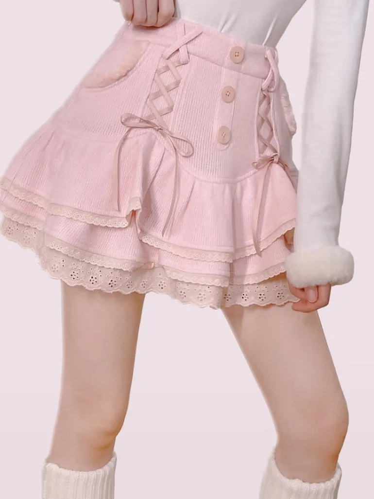 Dollette Skirt & Turtleneck Outfit
