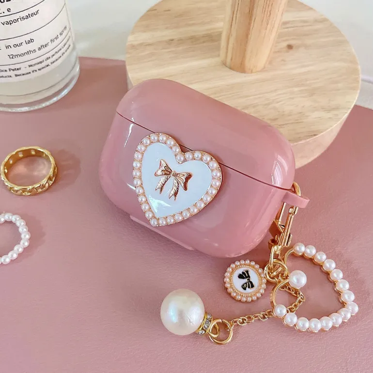 Dolly Heart Airpods Case