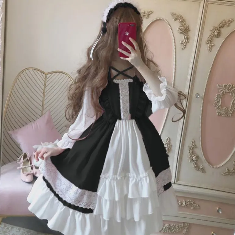 Elegant Victorian Maid Dress
