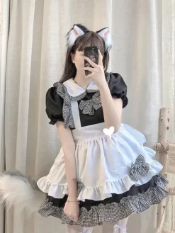 French Maid Cosplay