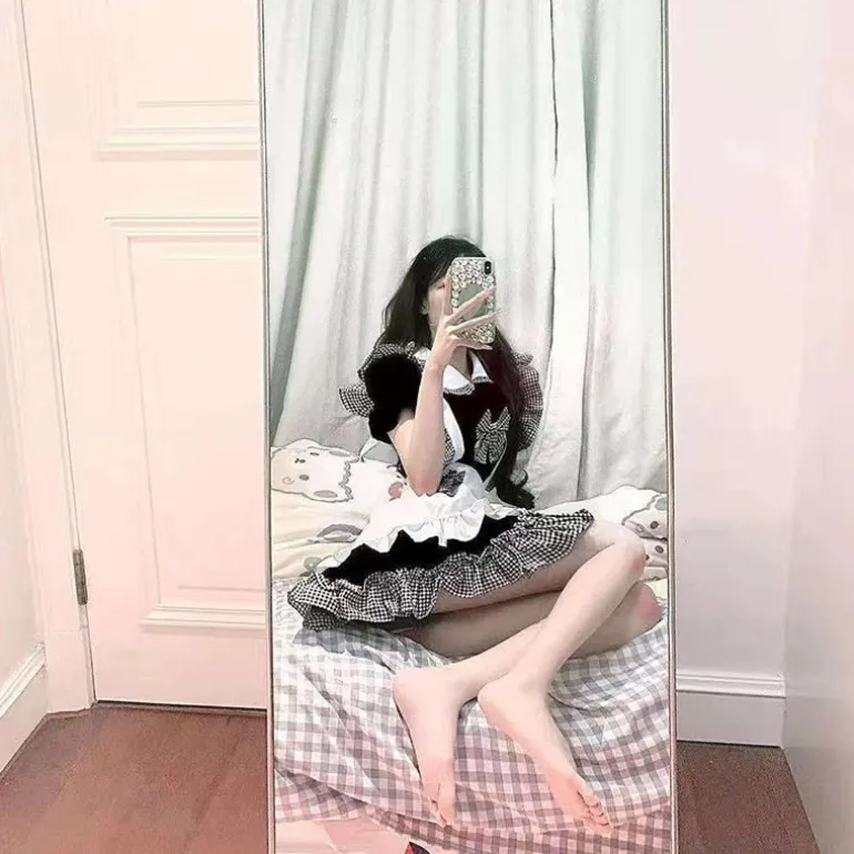 French Maid Cosplay
