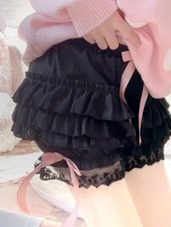 Frilly Bloomers