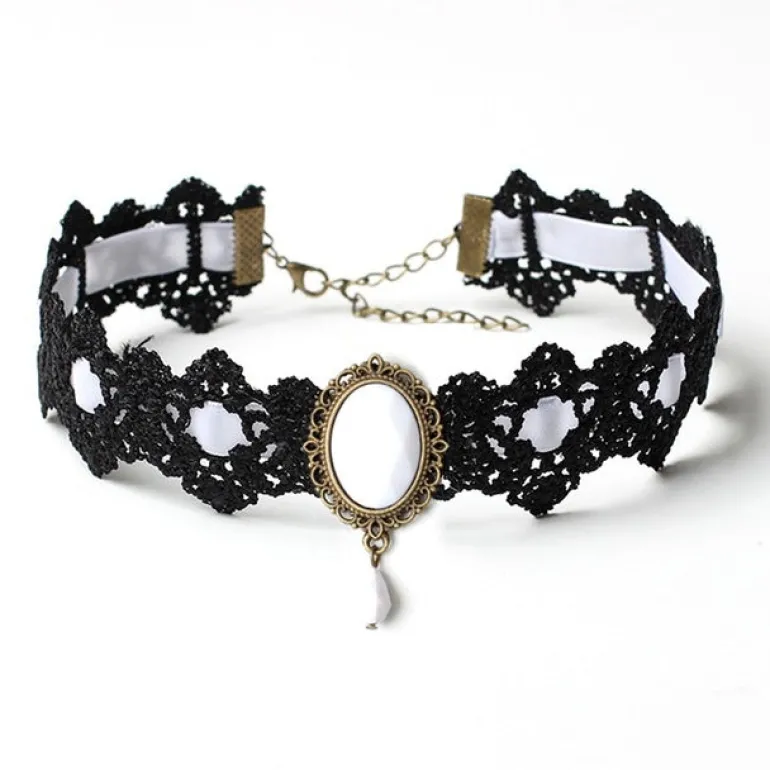 Gothic Lace Choker
