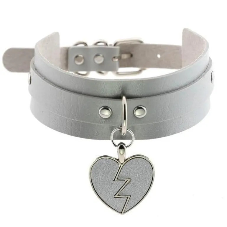 Heart Breaker Collar