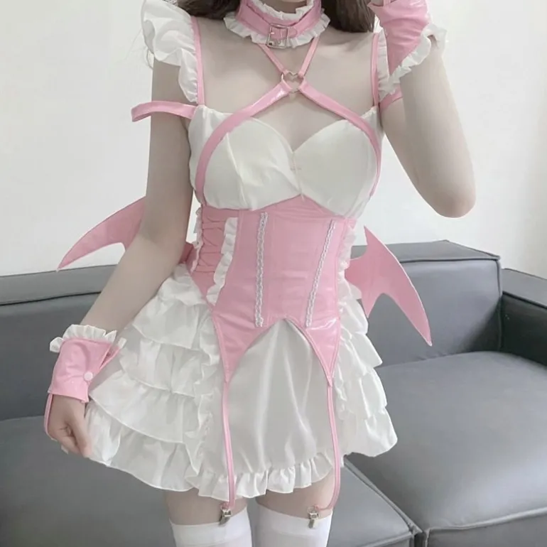 Kawaii Bat Maid Cosplay