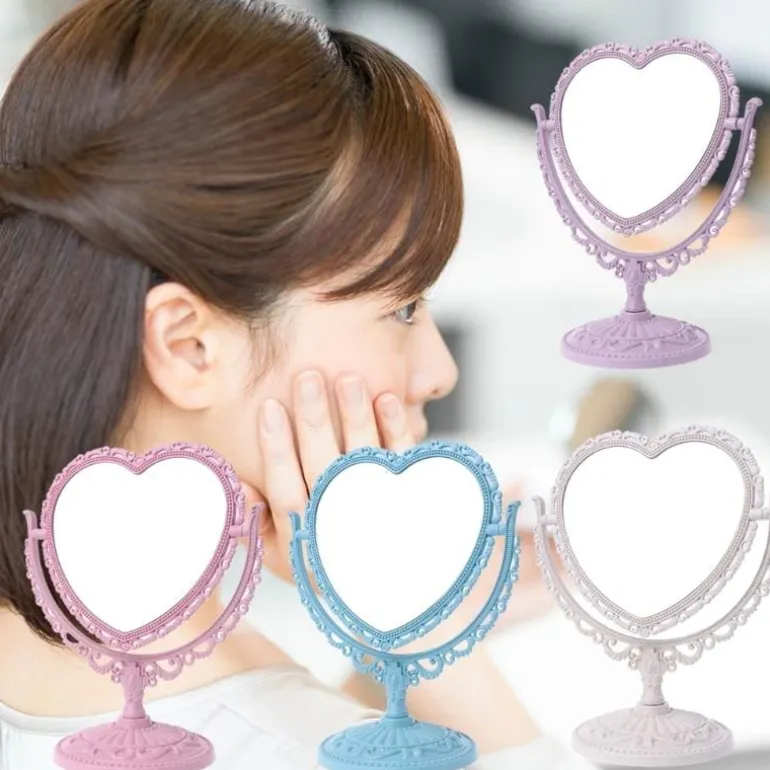 Kawaii Heart Make-Up Mirror