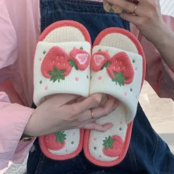 Knit Strawberry Slides