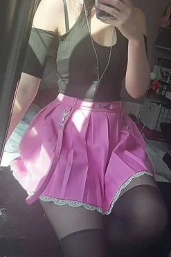 Lace Hemmed Pleated Skirt