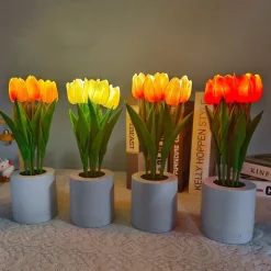 Light-Up Sunflower Desk Lamp