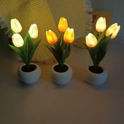 Light-Up Sunflower Desk Lamp