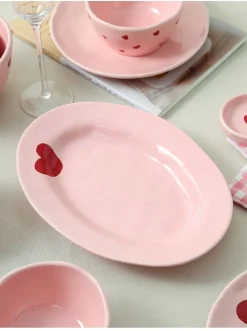 Lovecore Dinnerware