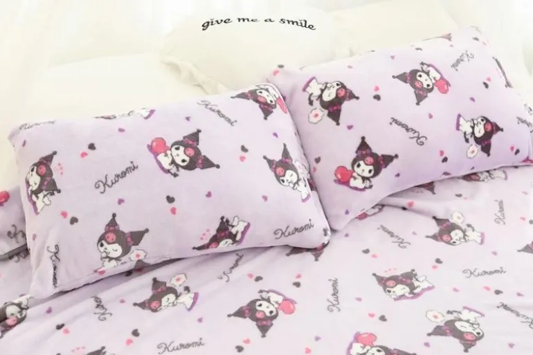 Pastel Goth Fuzzy Blanket Set