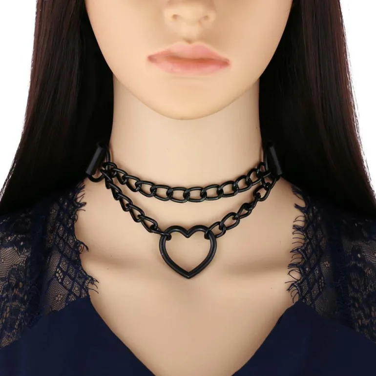 Pastel Goth Heart Choker