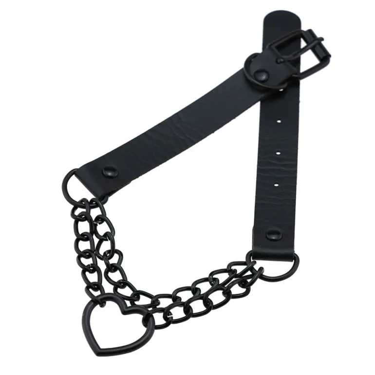 Pastel Goth Heart Choker