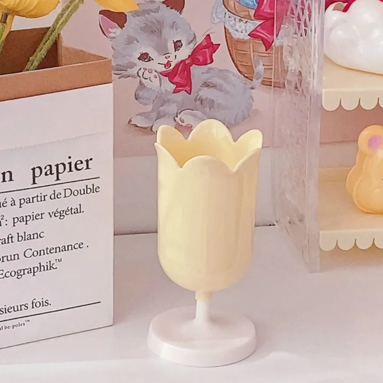Pastel Tulip Pen Holder