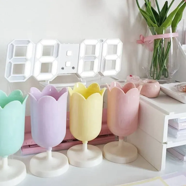 Pastel Tulip Pen Holder