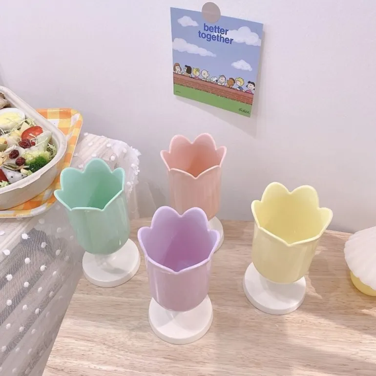 Pastel Tulip Pen Holder