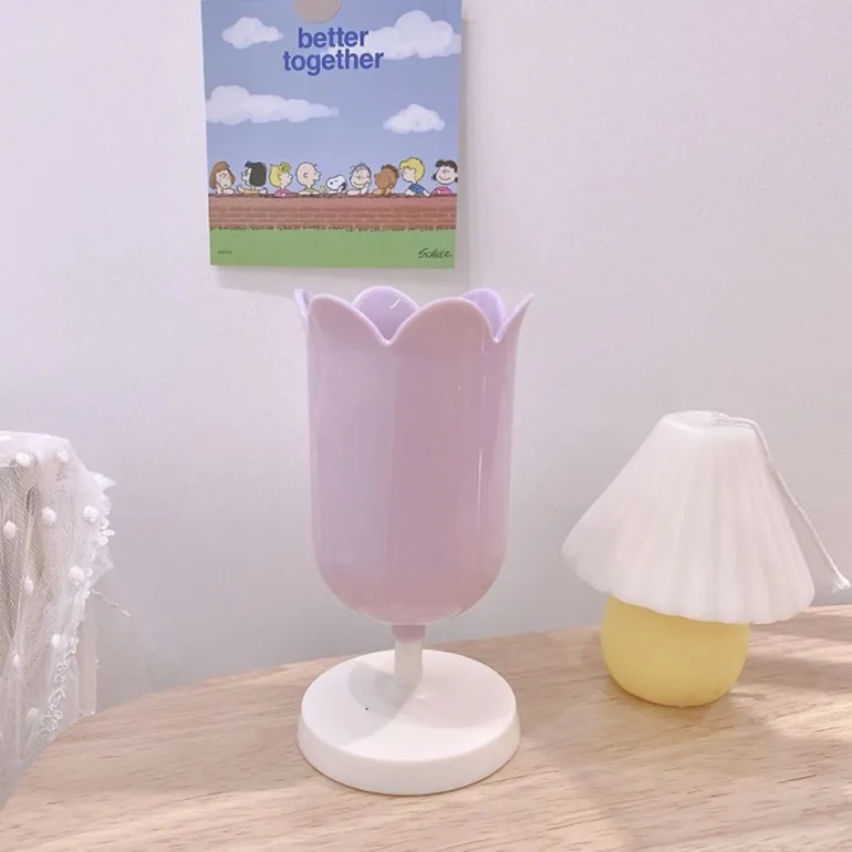 Pastel Tulip Pen Holder