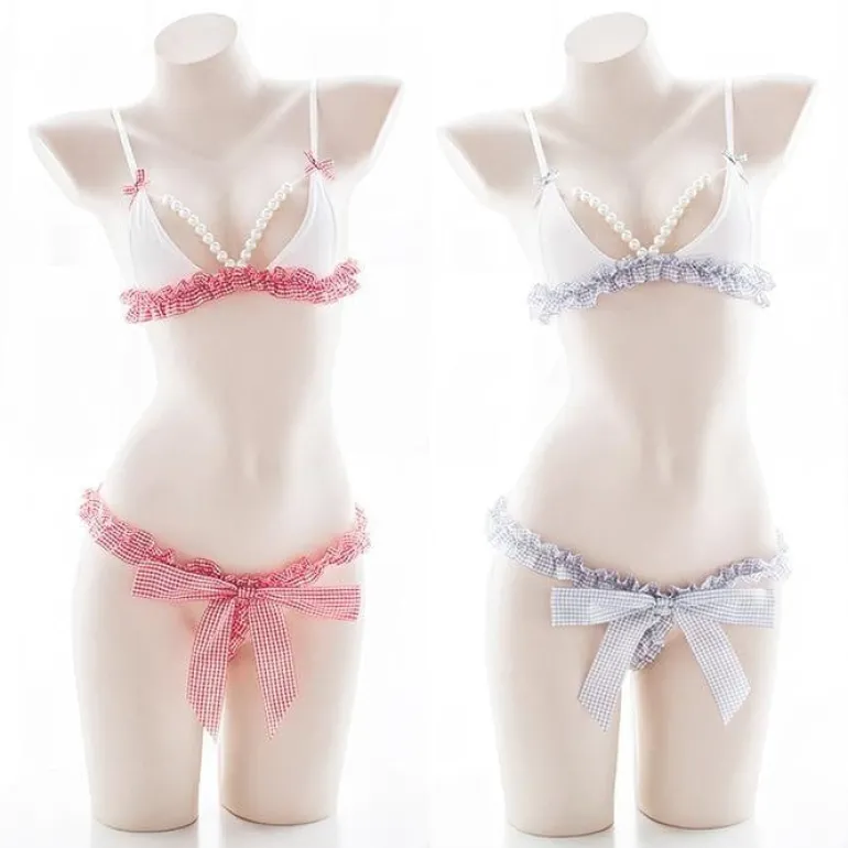 Pearls & Frills Lingerie Set