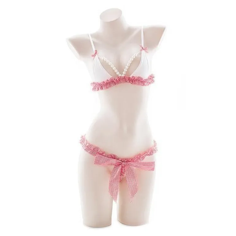 Pearls & Frills Lingerie Set
